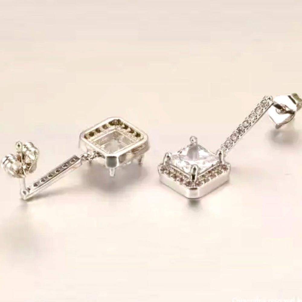 🌟Fancy Square Sterling Silver Earrings - Picture 2 of 4